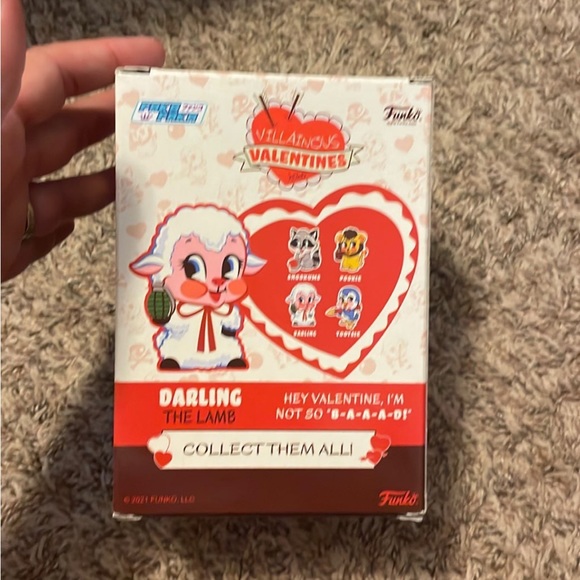 Funko Pop! Villainous Valentines - Darling the Lamb - Picture 3 of 5